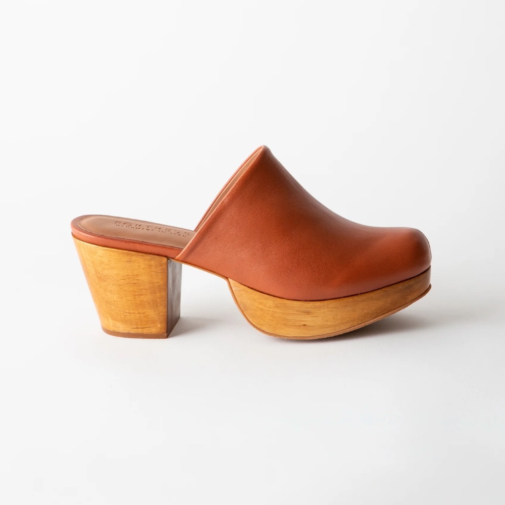 Ava Platform Clog Whiskey Nappa